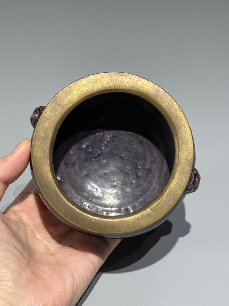    清康熙 紫金釉三足炉 - 图6