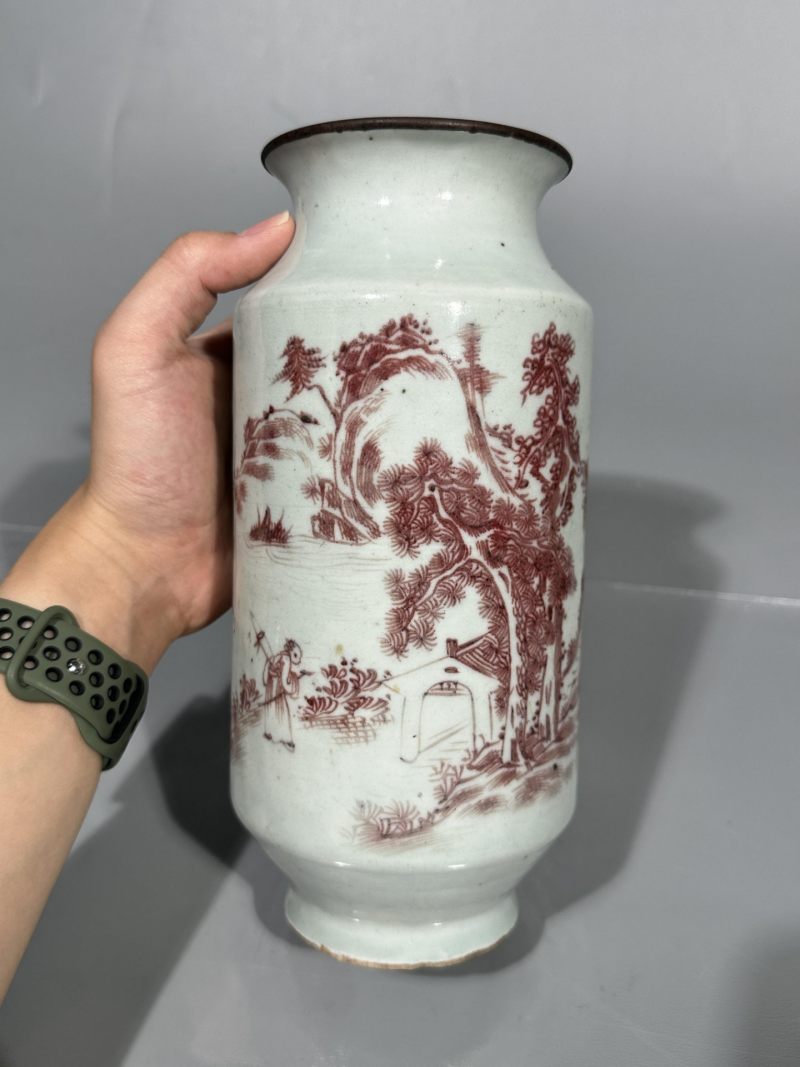    清中期 釉里红山水人物纹瓶 - 图2