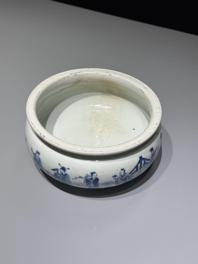    清康熙 青花八仙纹香炉 - 图3