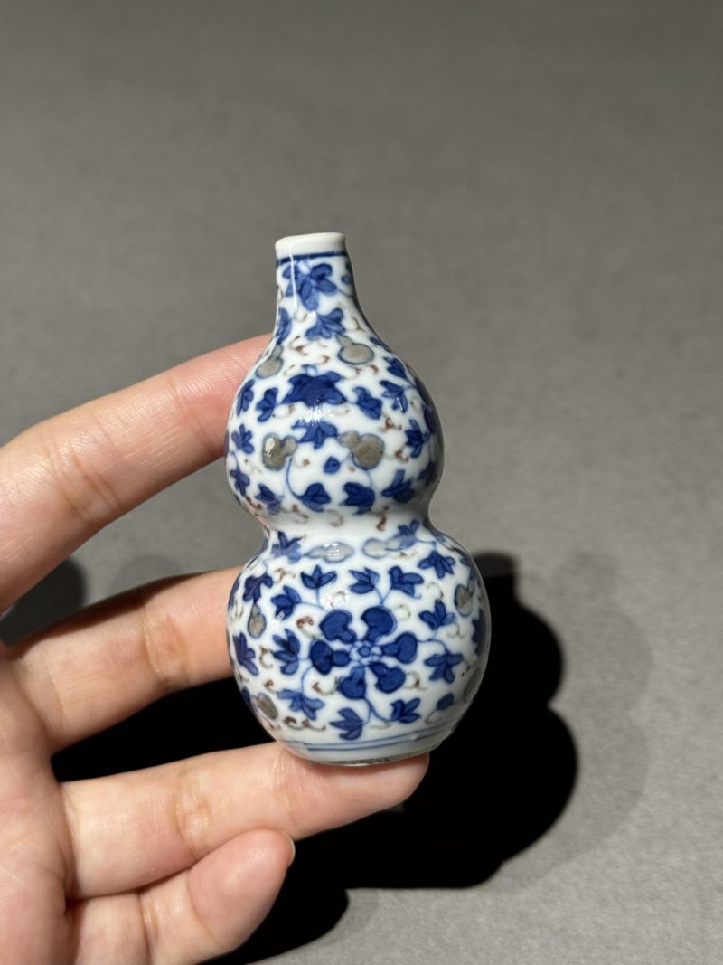    清晚期 青花釉里红瓜瓞绵绵鼻烟壶 - 图4