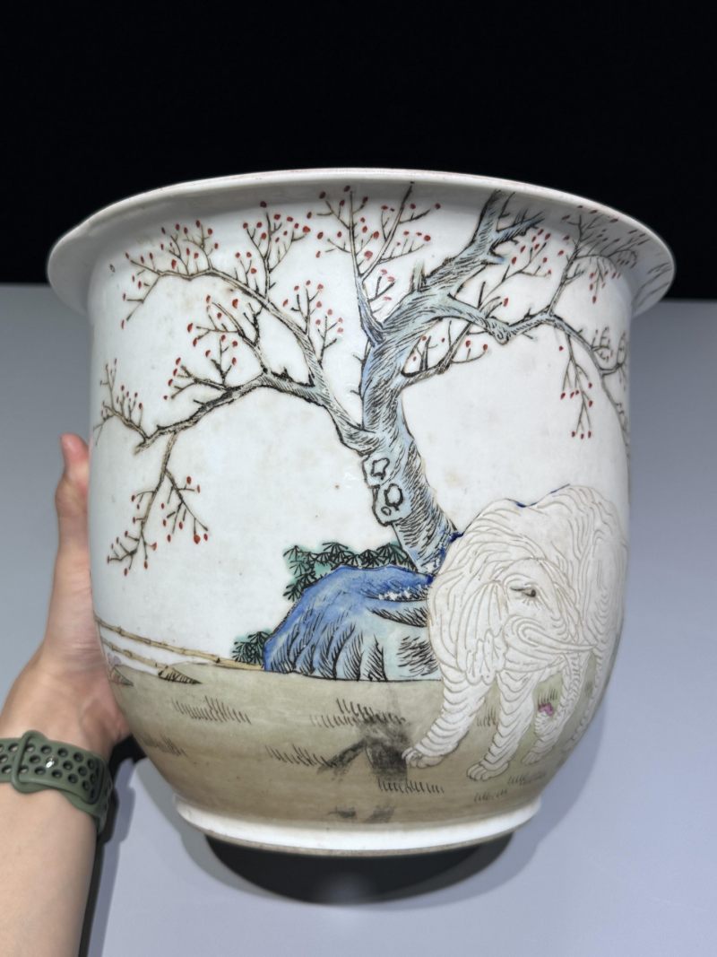    民国 粉彩太平有象花盆 - 图9