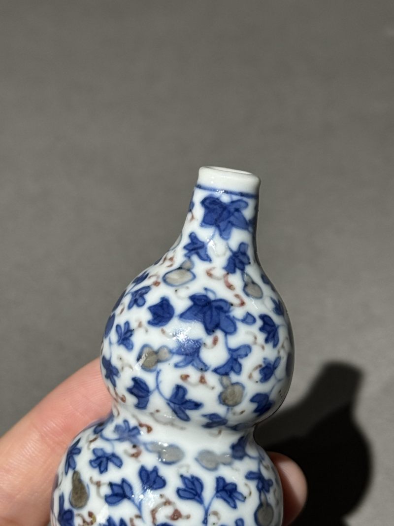    清晚期 青花釉里红瓜瓞绵绵鼻烟壶 - 图5