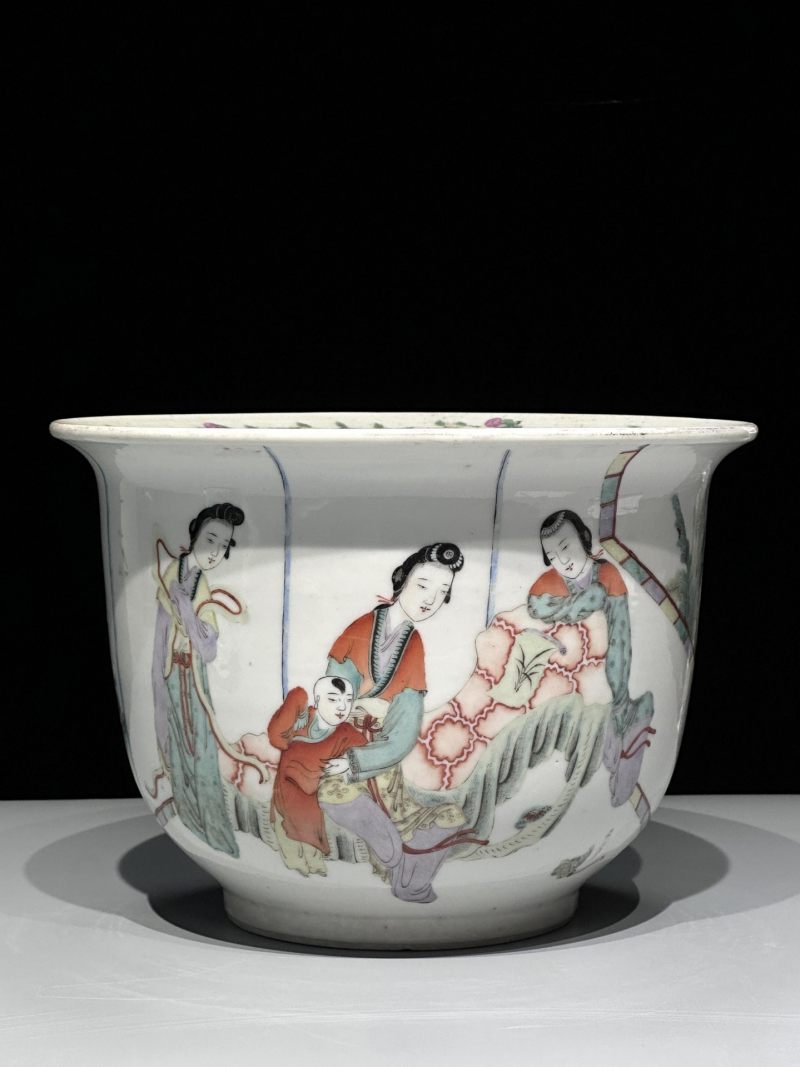    清光绪 粉彩三娘教子图花盆 胡隆昌作 - 图2