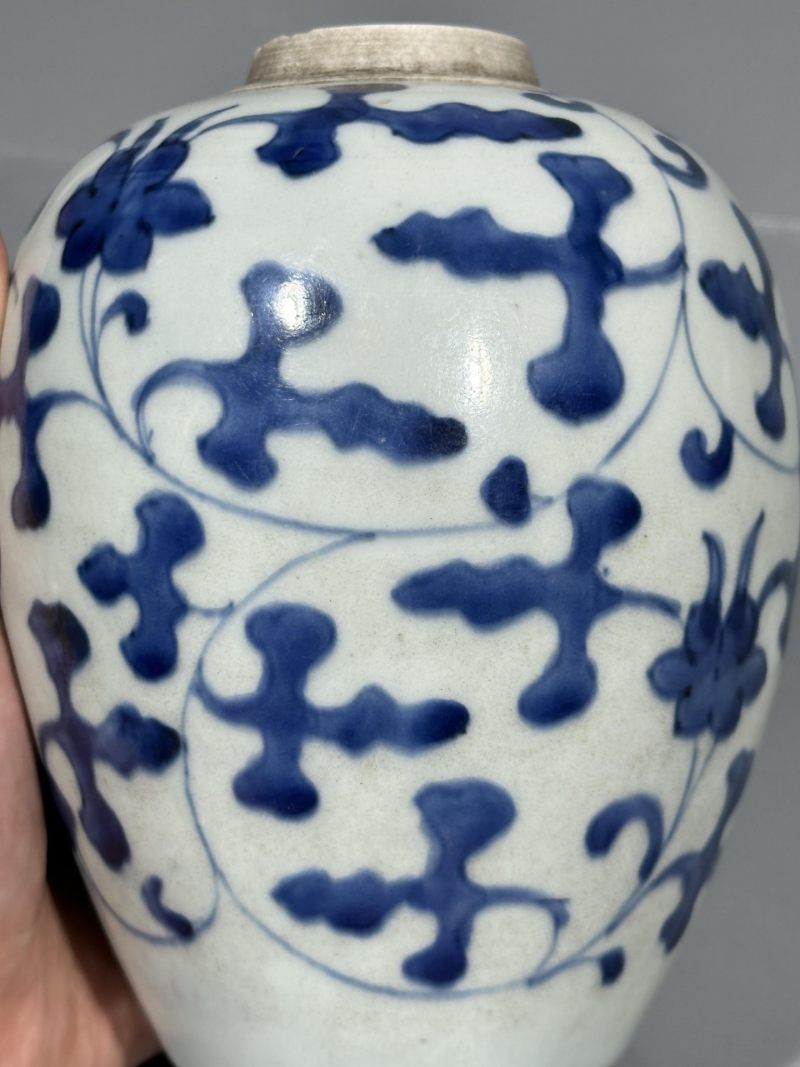    清早期 青花花卉纹罐 - 图4