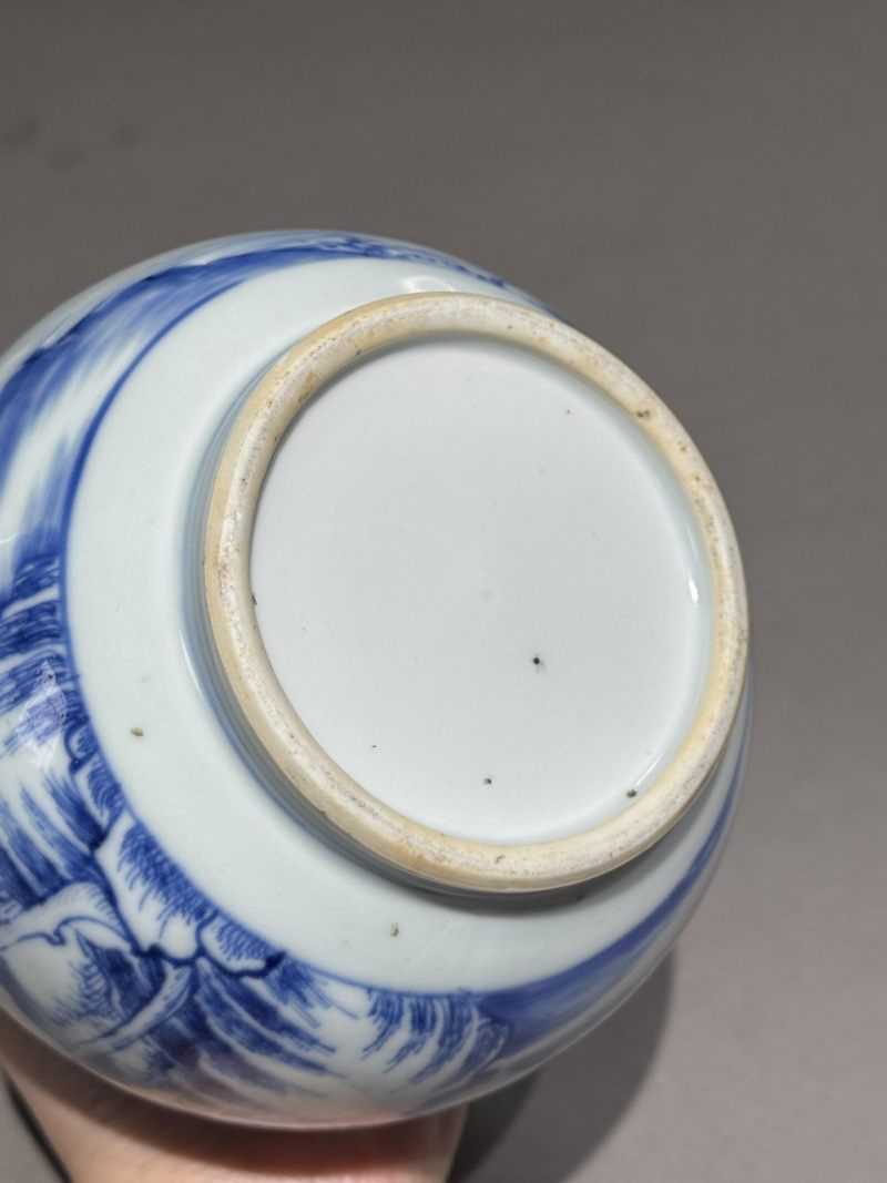    清康熙 青花山水人物瓶 - 图16