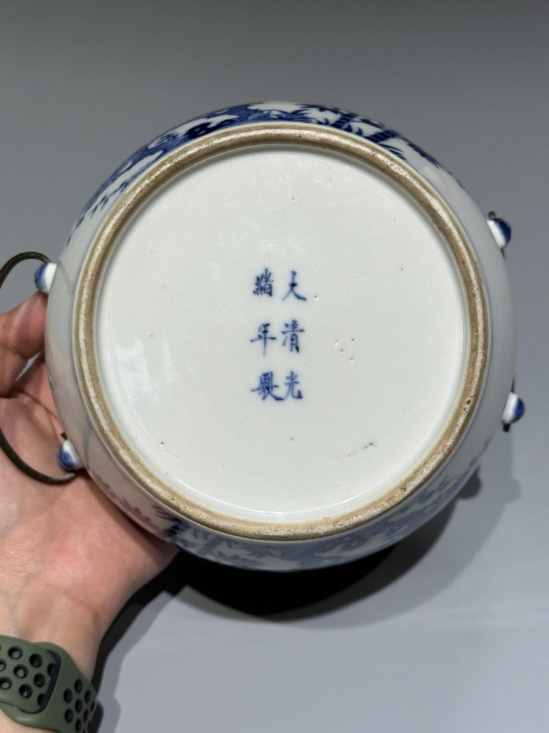    清光绪 青花岁寒三友纹兽耳粥罐 - 图5
