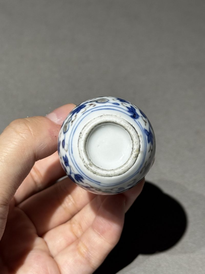    清晚期 青花釉里红瓜瓞绵绵鼻烟壶 - 图9