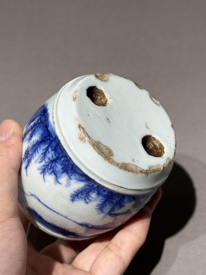    清中期 青花人物纹烛台 - 图9