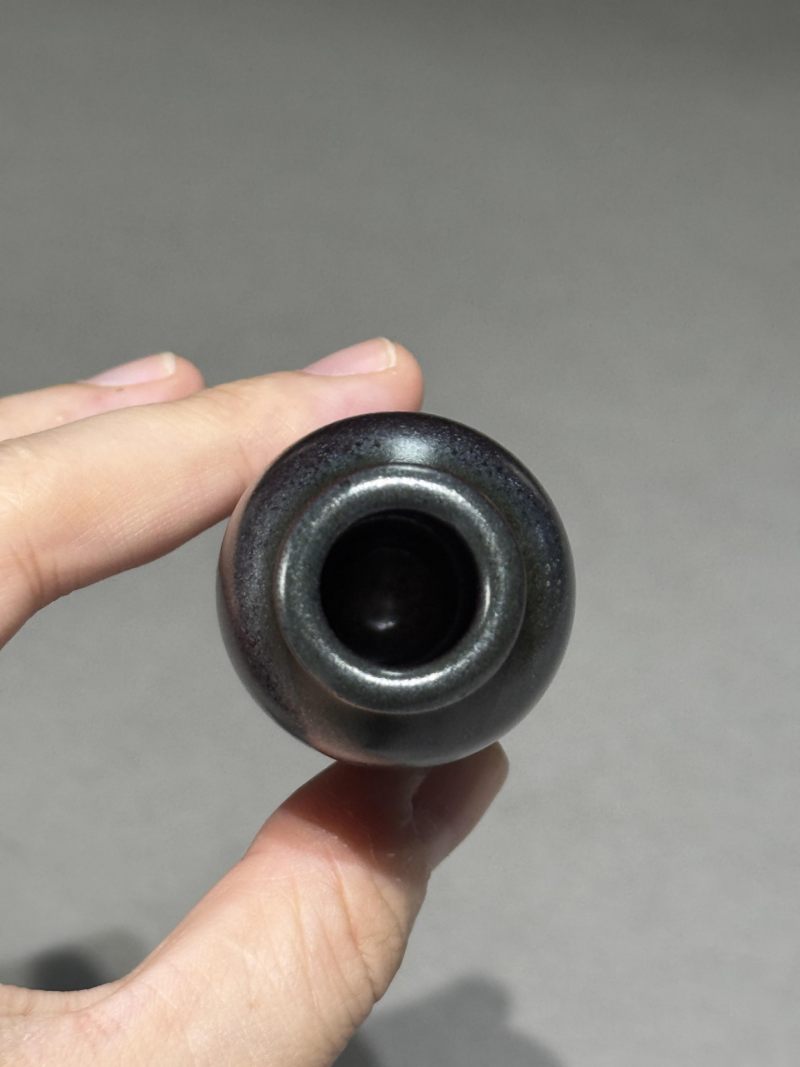    清雍正 铁锈釉小瓶 - 图5