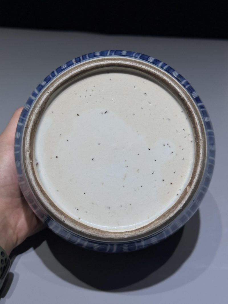    清乾隆 青花缠枝花卉纹罐 - 图4