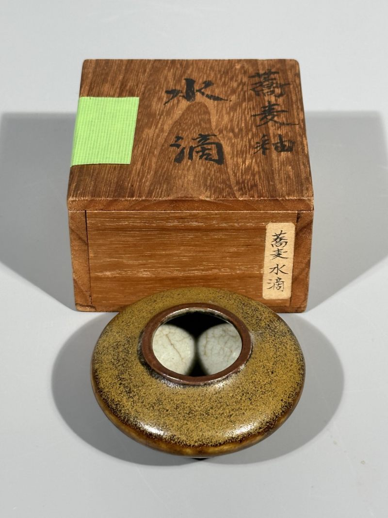    清中期 茶叶末釉水盂 - 图3