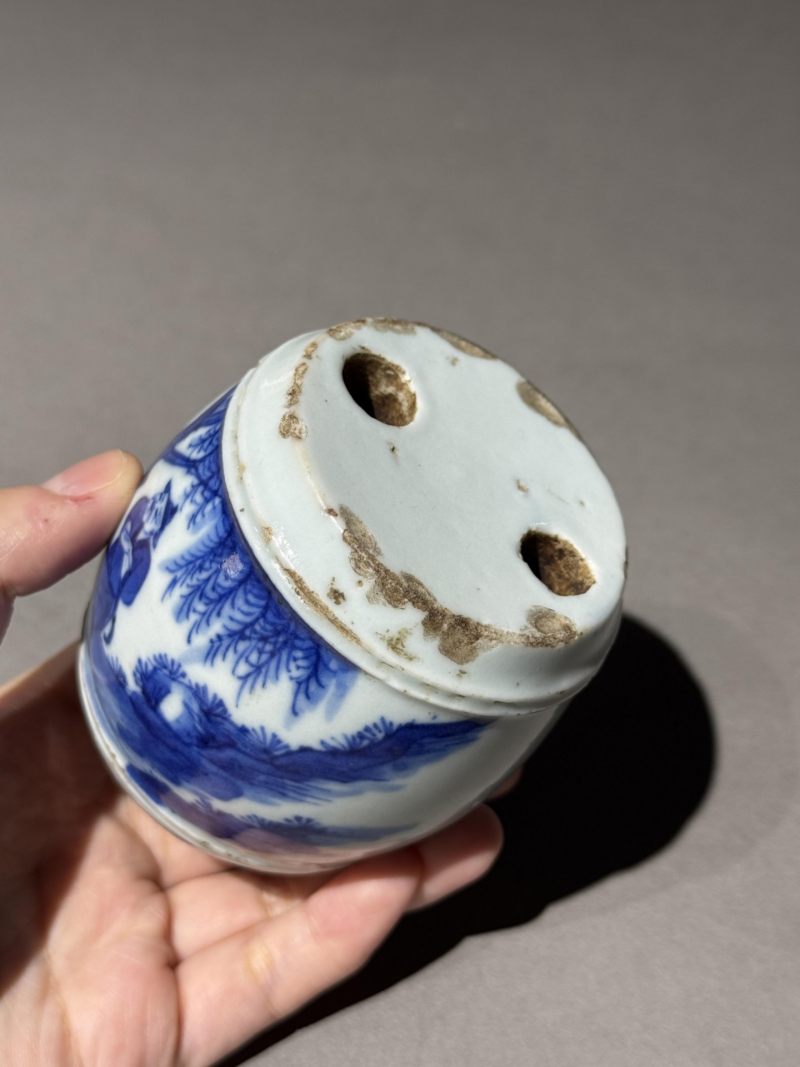    清中期 青花人物纹烛台 - 图12