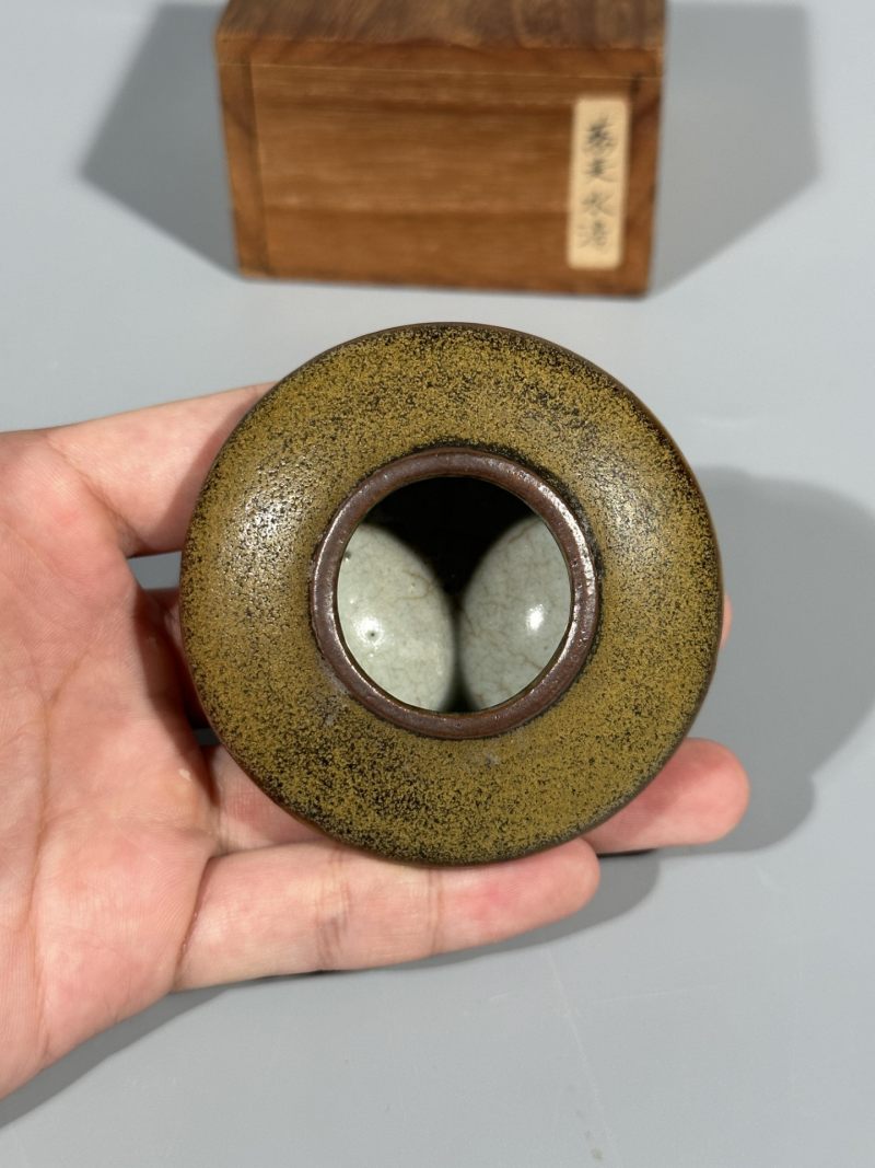    清中期 茶叶末釉水盂 - 图7