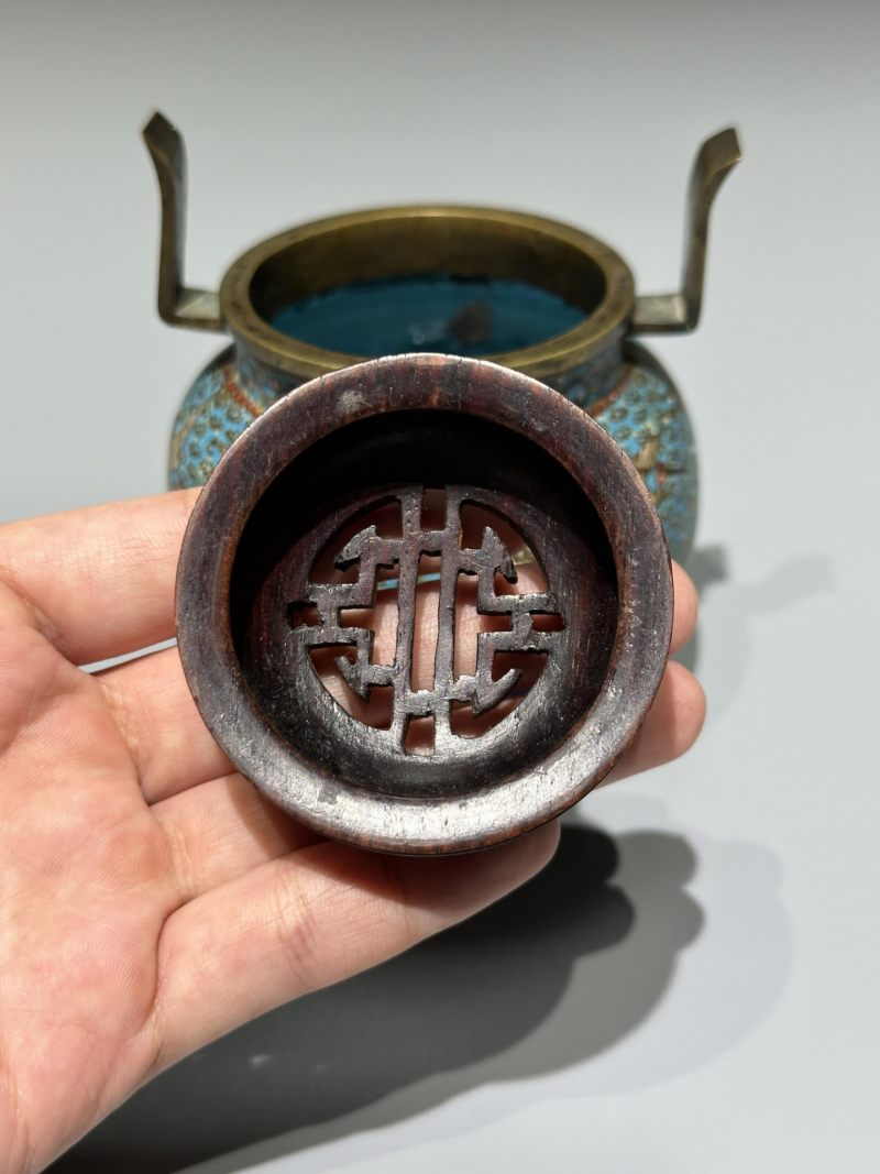    清 铜胎掐丝珐琅云鹤纹冠耳炉 带盖 - 图12