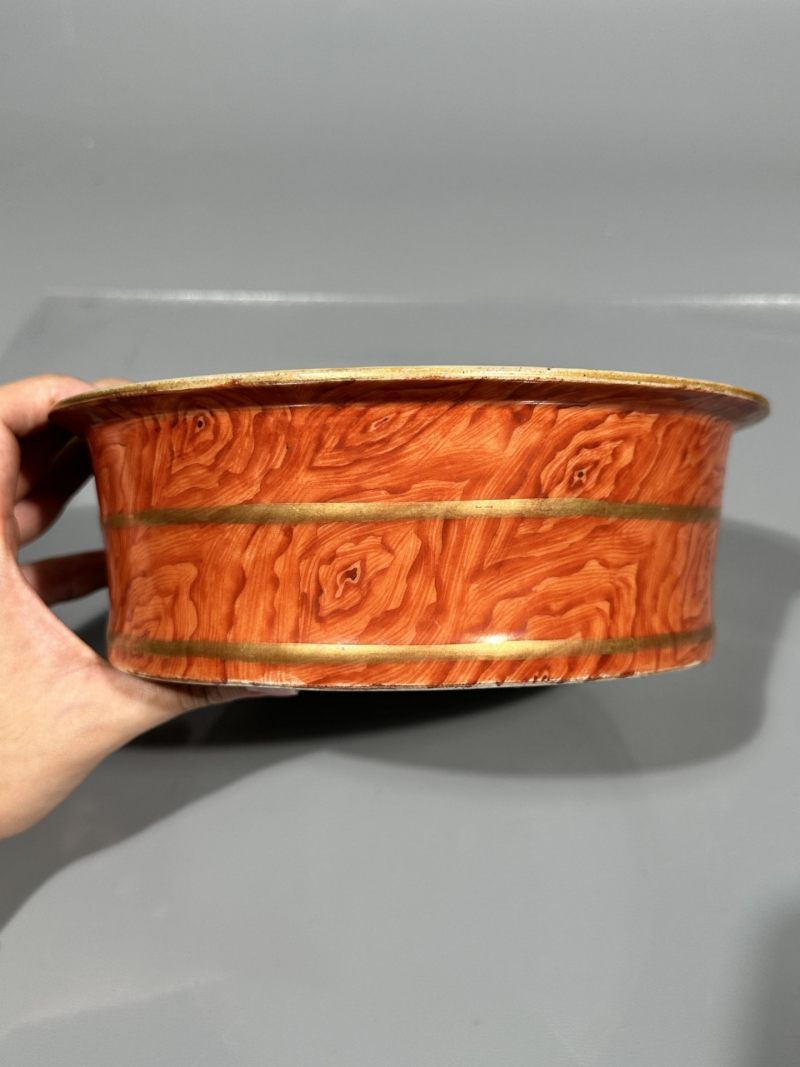    清道光 木纹釉粉彩‘金玉满堂’图折沿洗 - 图8