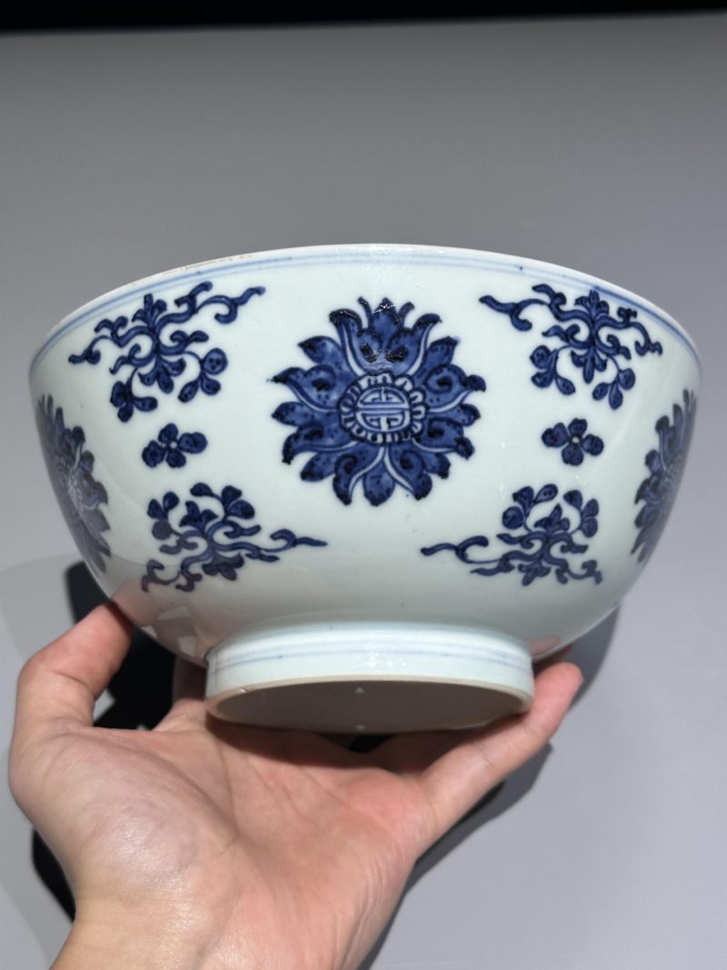    清乾隆 青花团寿纹碗 - 图6