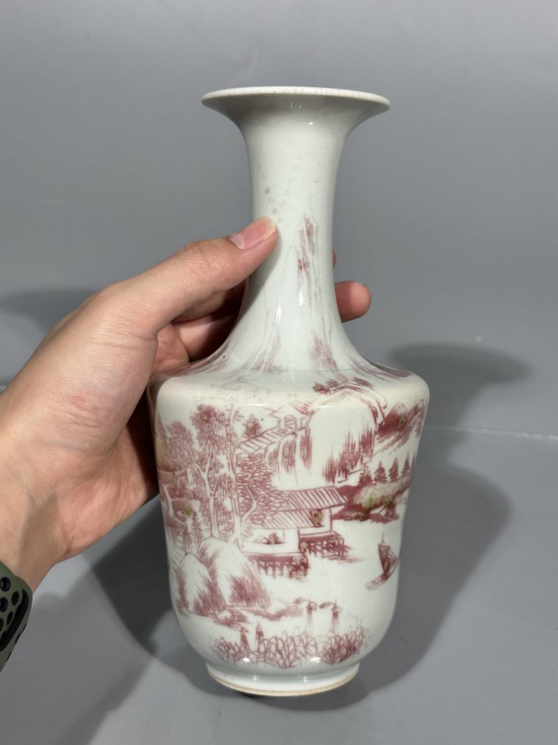    清晚期 釉里红山水人物瓶 - 图2