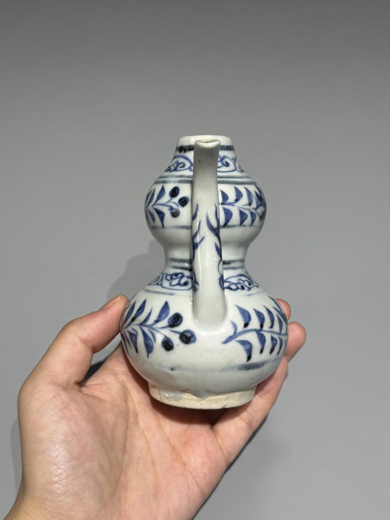    元 青花花卉纹葫芦执壶 - 图4