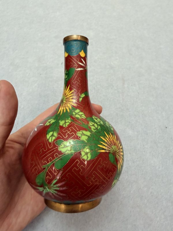 SF686 景泰蓝花卉天球瓶 - 图8