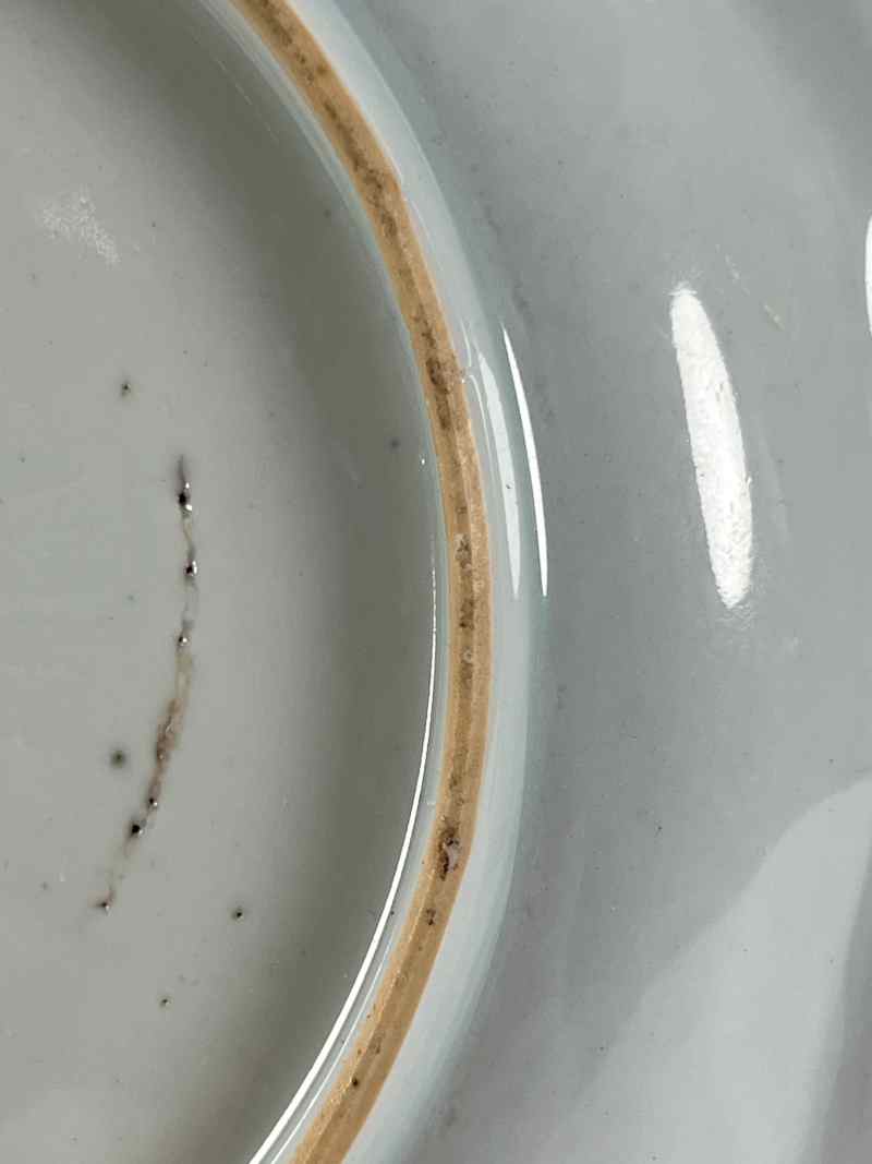 XYA042清康熙  矾红描金花卉纹盘 - 图7