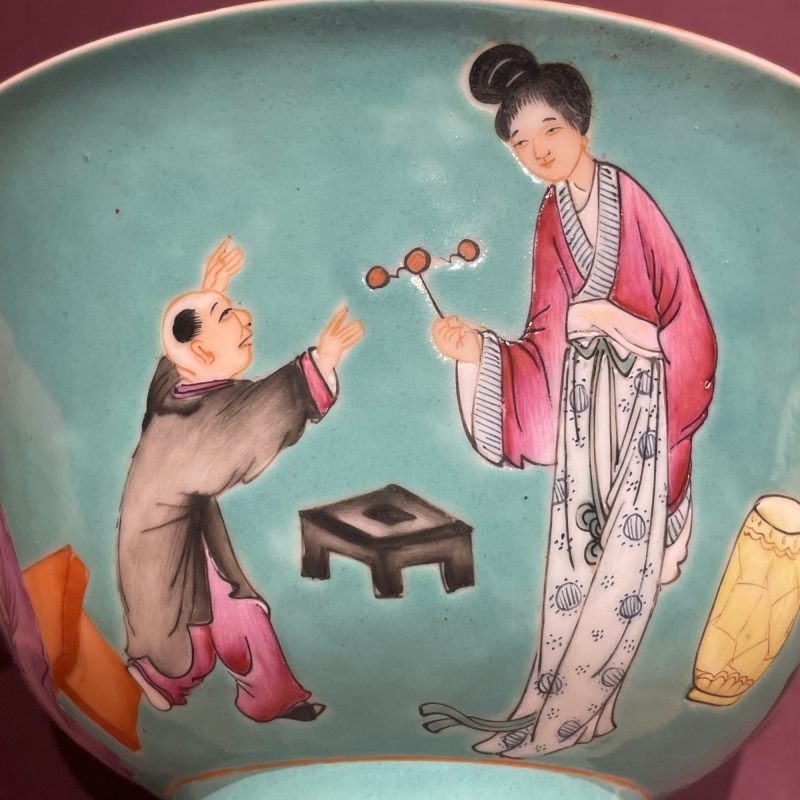 民国 松石绿地教子图碗 - 图12