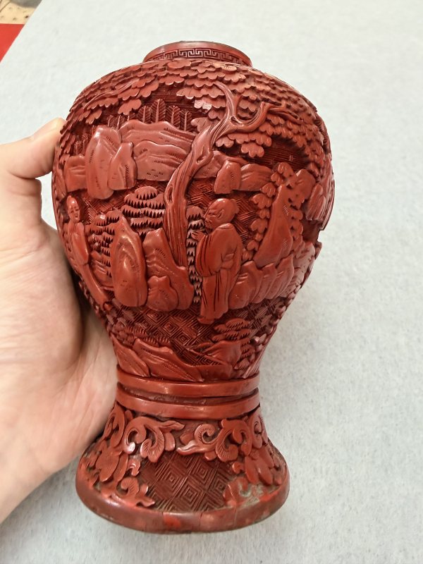 SF700 剔红人物梅瓶 - 图6
