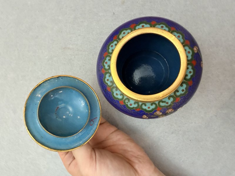 SF695 景泰蓝花卉盖罐 - 图10