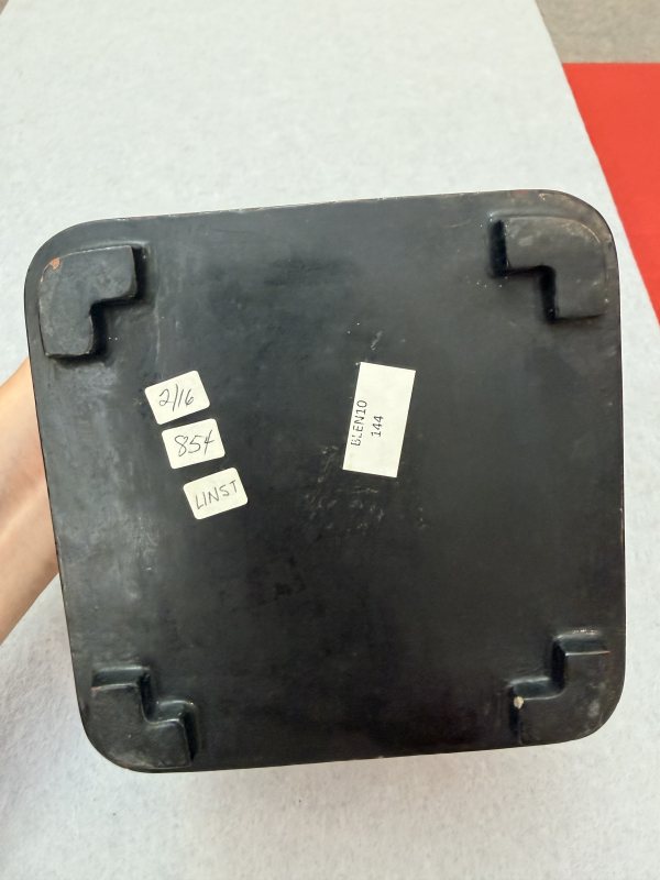 SF709 剔红山水方笔筒 - 图8