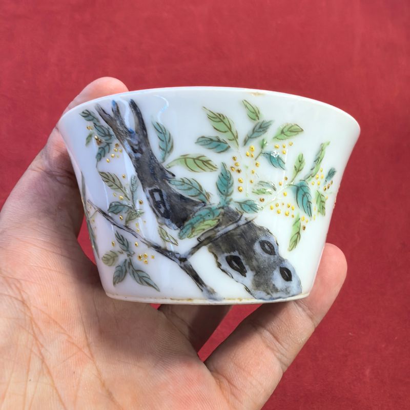 清 粉彩花卉纹马蹄杯 - 图8