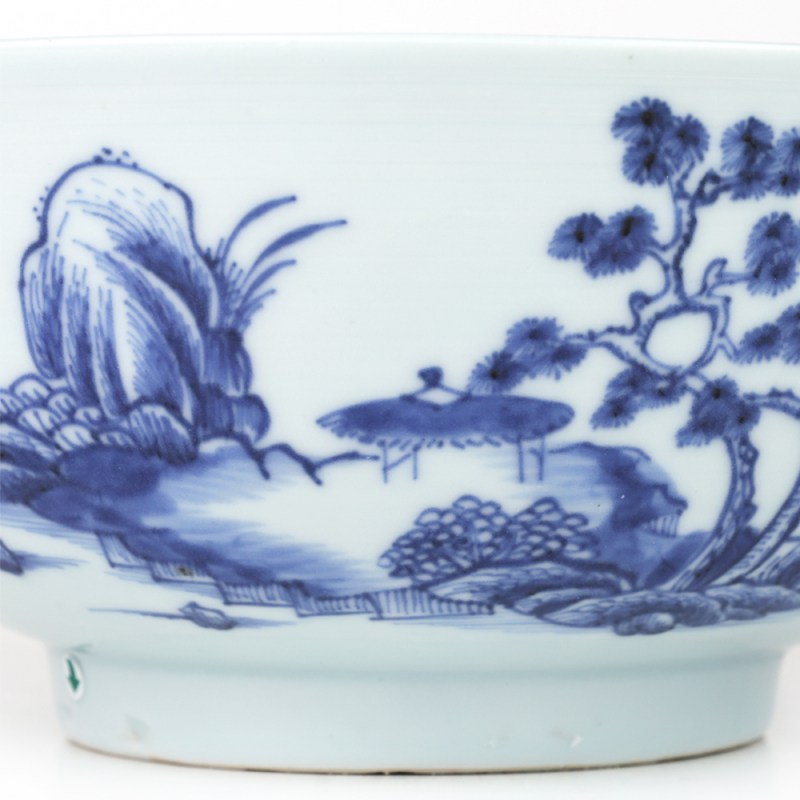 清乾隆 “南京号”青花山水人物H仕碗 - 图4