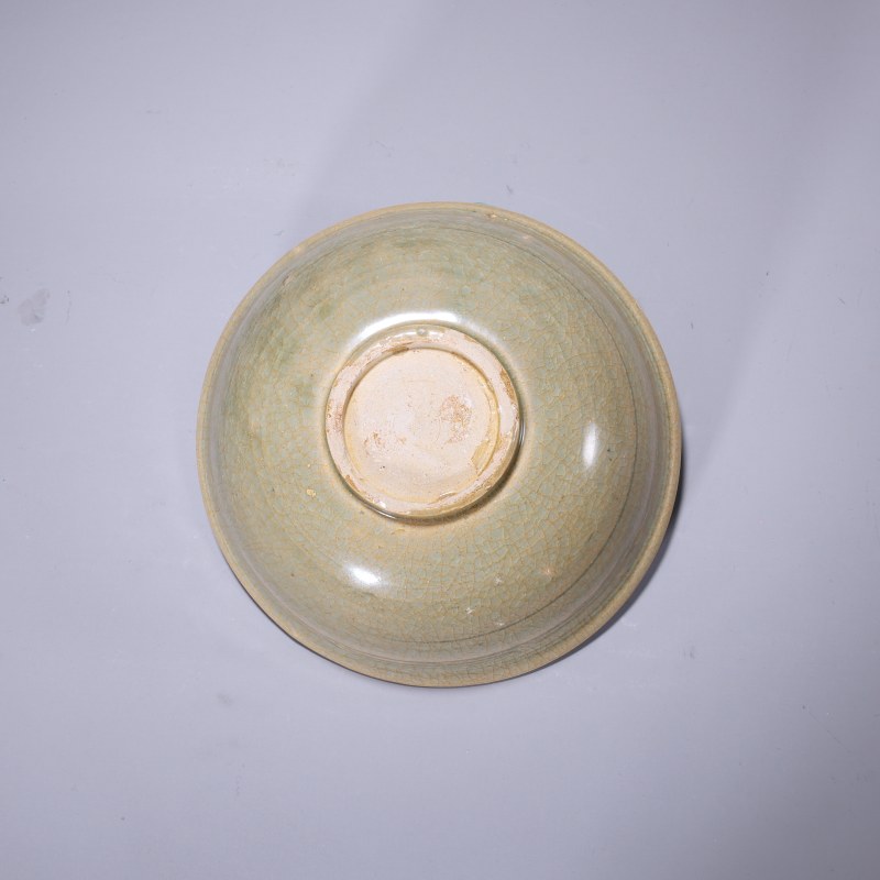 明代 龙泉窑青釉刻花碗 - 图3