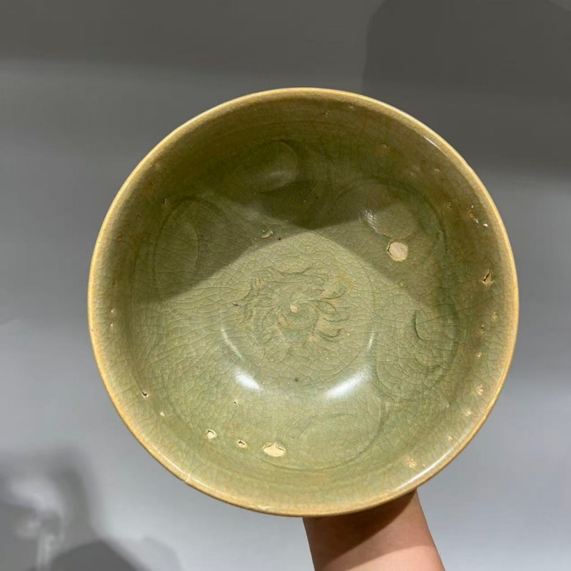 明代 龙泉窑青釉刻花碗 - 图7