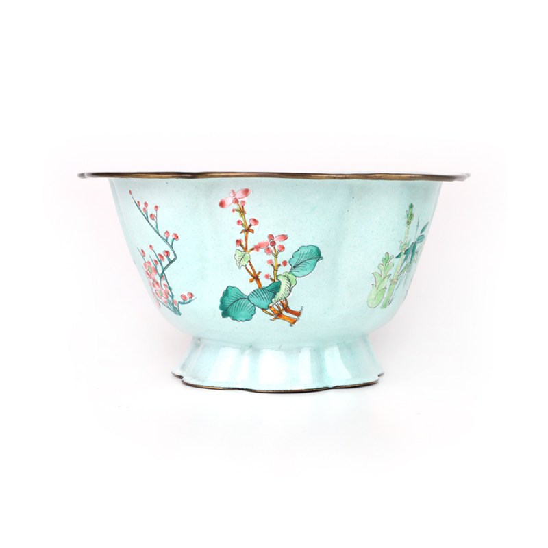 十九世纪 铜胎画珐琅花卉纹海棠形碗一对 - 图5