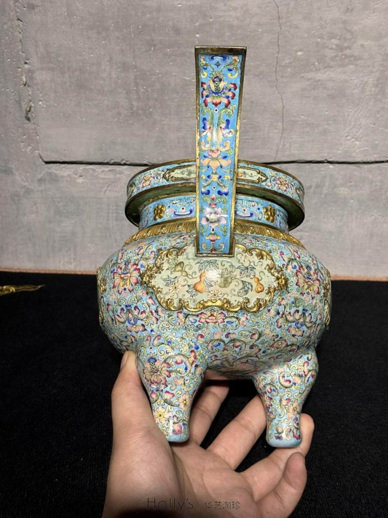 清乾隆 錾胎画珐琅开光瓜果缠枝纹朝冠耳炉 - 图12