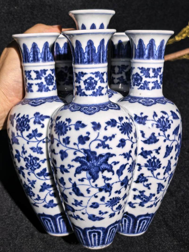 清乾隆 唐窑青花缠枝花卉纹六孔瓶（配座） - 图50