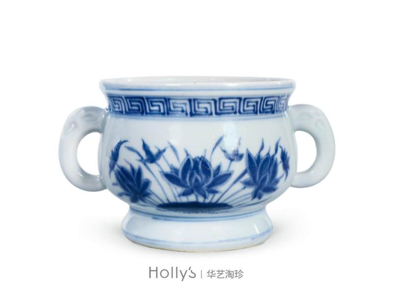 明成化 青花荷花纹象耳炉 - 图12