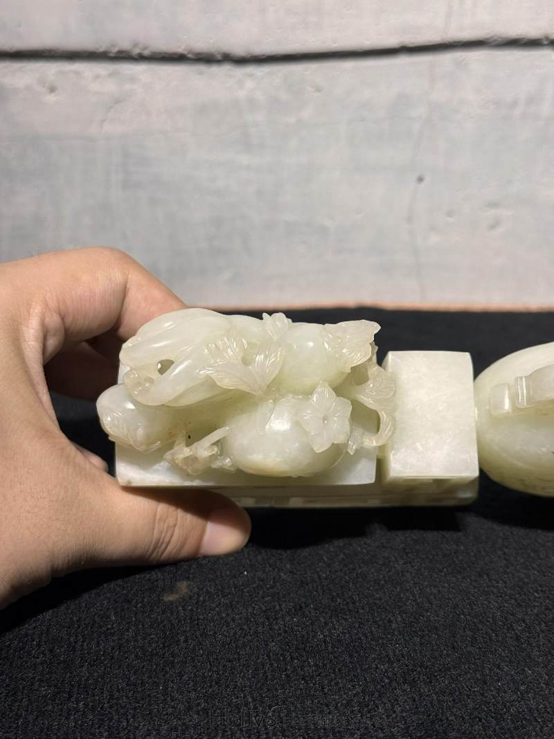 清乾隆 白玉整雕福寿平安摆件 - 图13