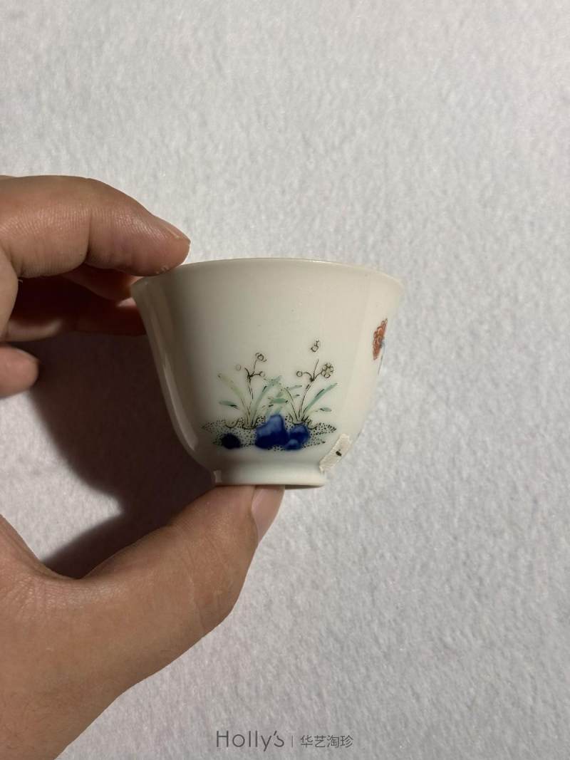 清乾隆 青花粉彩水仙纹花神杯 （一对） - 图23