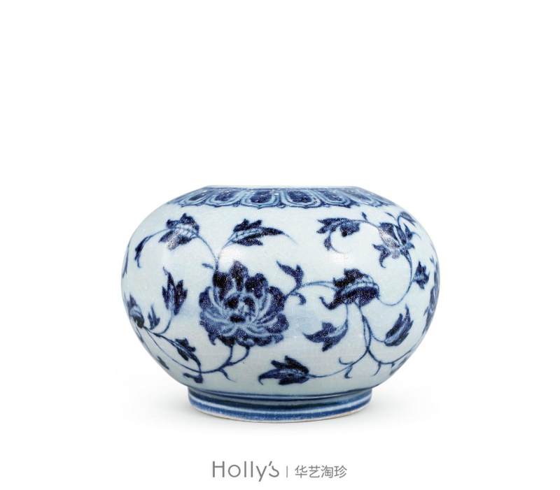 明宣德 青花缠枝花卉纹罐 - 图3