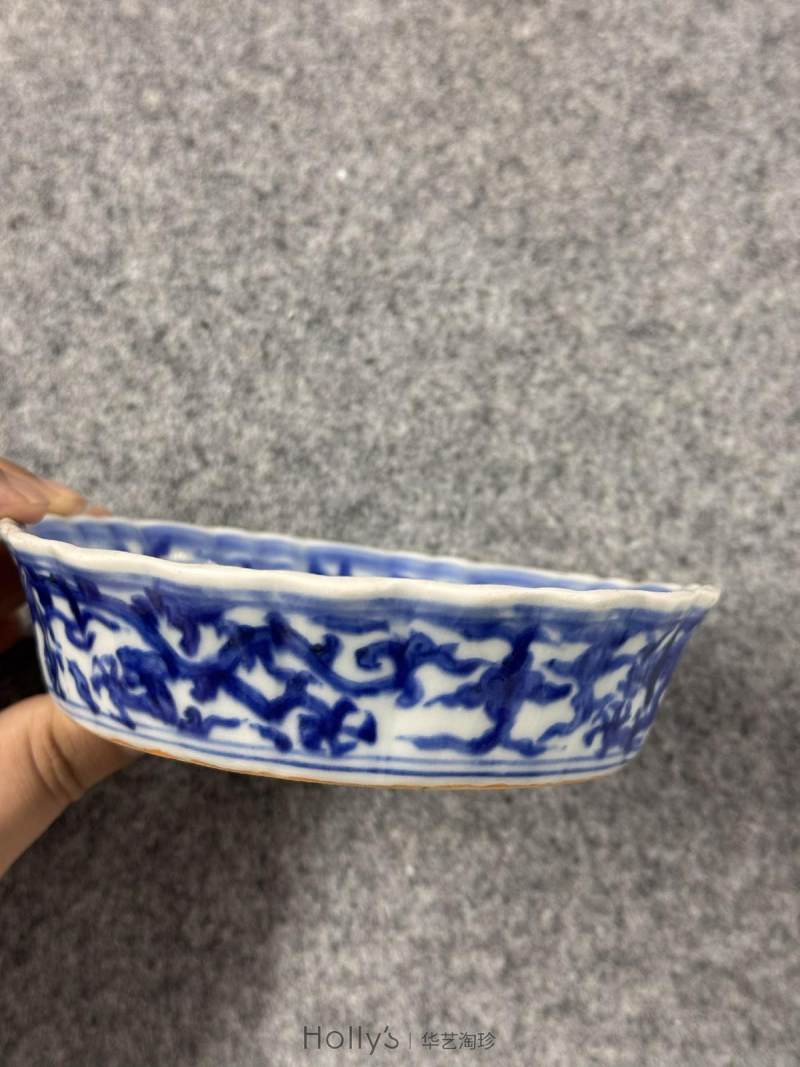 明嘉靖 青花双凤云鹤海棠洗 （一对） - 图29