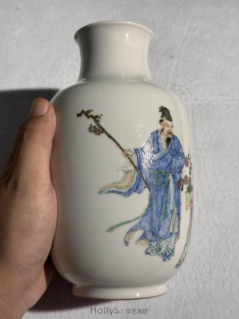 民国 汪晓棠制粉彩人物诗文觯瓶（原配座，木箱） - 图15