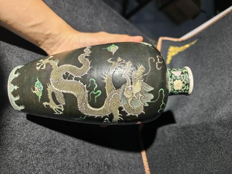 清康熙 臧窑乌金釉素三彩立龙莱菔尊 - 图41