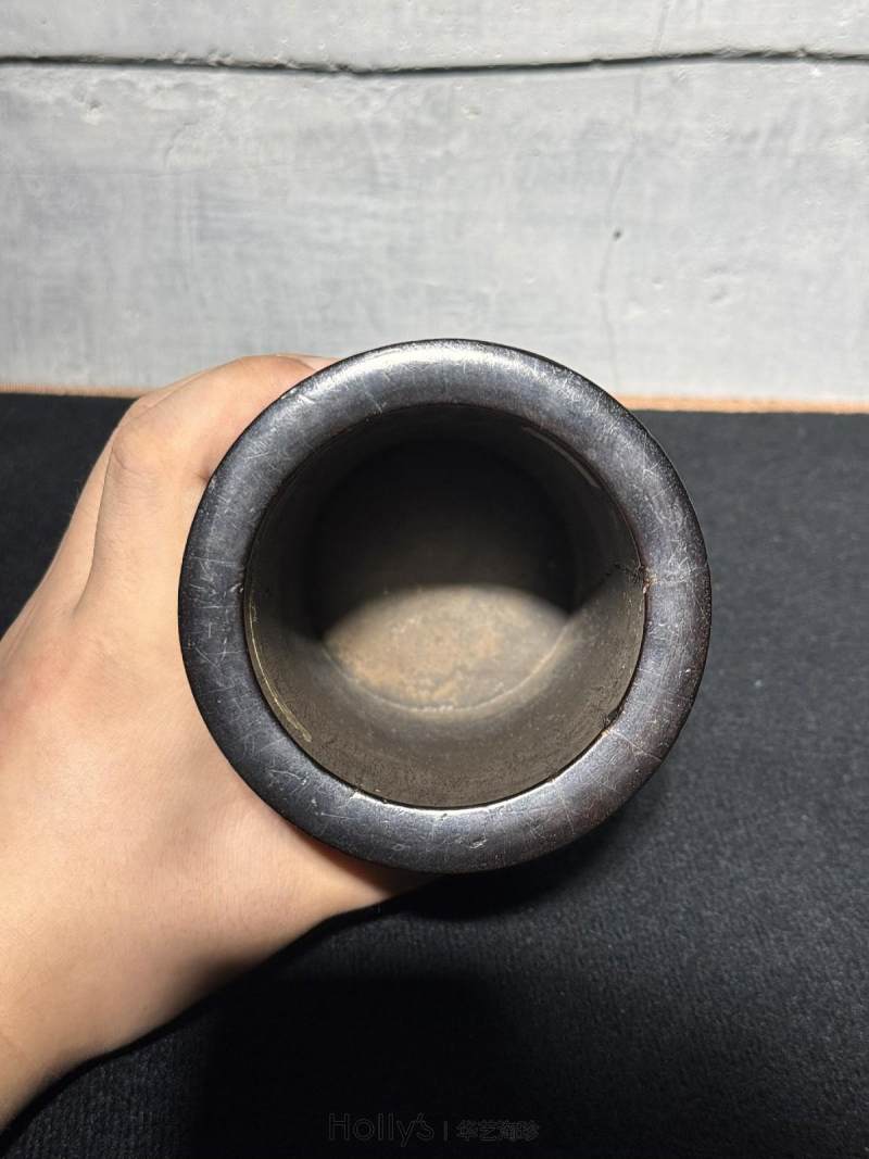 清初 紫檀周生抚琴图笔筒 - 图19
