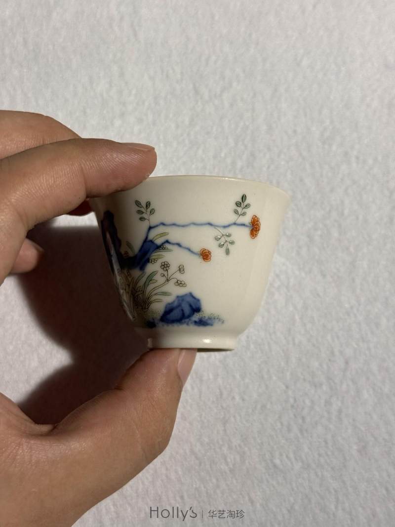 清乾隆 青花粉彩水仙纹花神杯 （一对） - 图34