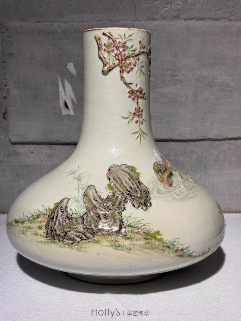 清中期 粉彩雕瓷鸳鸯戏水荸荠瓶 - 图10