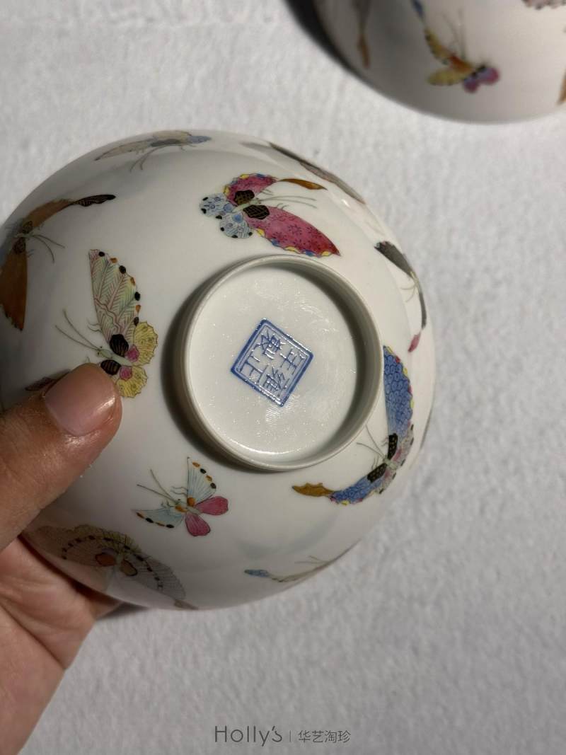 民国 粉彩描金百蝶纹碗 （一对） - 图35