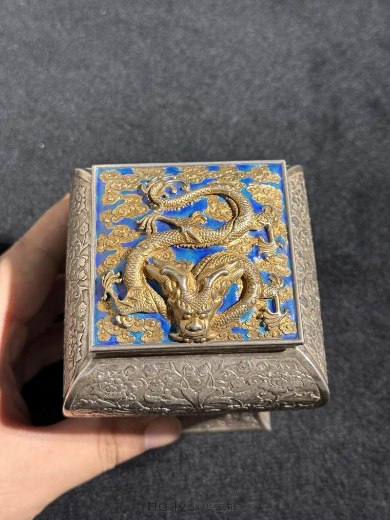 清 银胎西番莲纹茶叶罐 （一组三件） - 图20