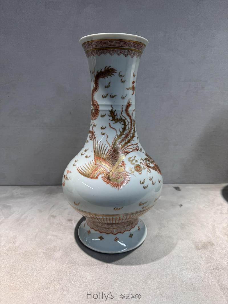 清康熙 矾红描金龙凤呈祥纹琵琶尊 - 图15