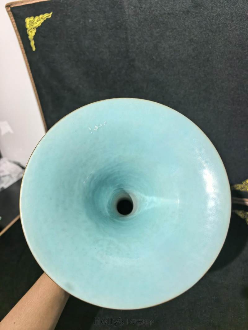 清乾隆 胭脂红彩八吉祥纹花觚 - 图44