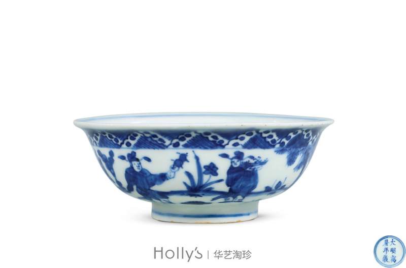 明万历 青花人物纹酒圆 - 图12